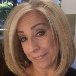 Meet your Posher, Theresa